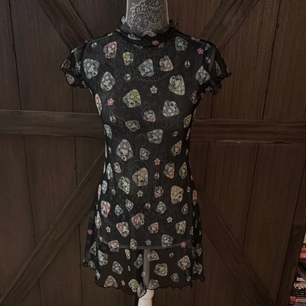 Black mesh top with mushroom girls